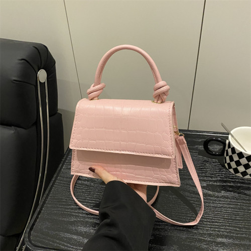 Single shoulder minimalist diagonal commuting bag