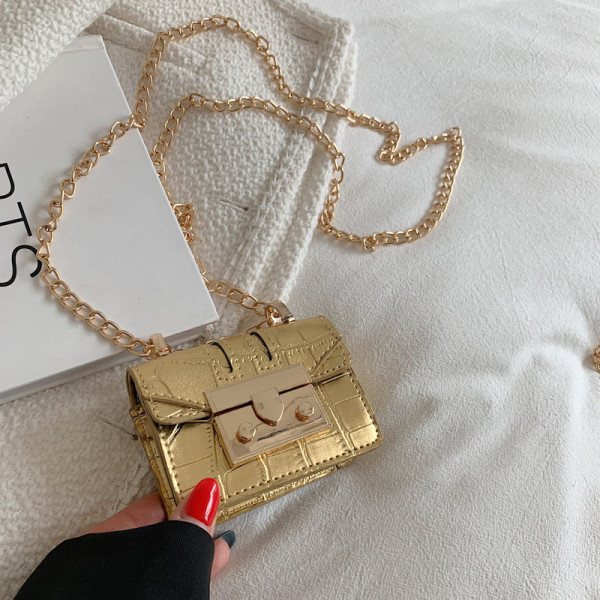 Mini chain crossbody bag shoulder bag