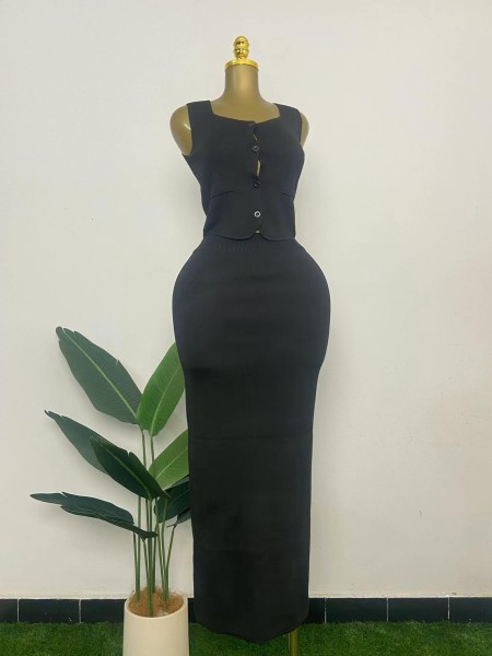 Women's knitted two-piece skirt set