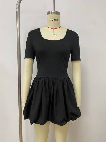 Short sleeved vest, flower bud hem, suspender dress