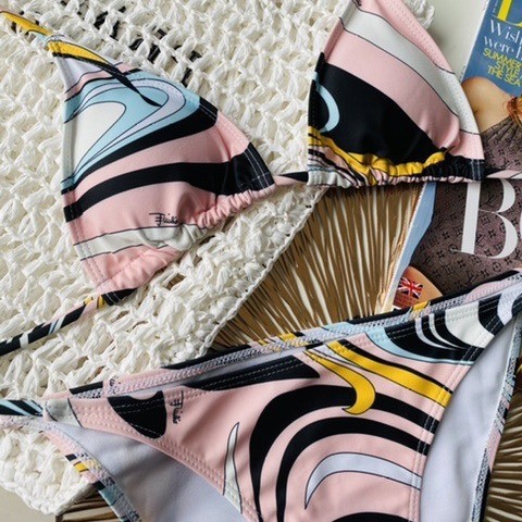 One-piece split bikini swimsuit