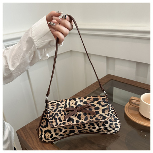 Law stick bag commuting armpit shoulder bag