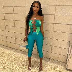 Printed circular ring splicing hollowed out strapless top and cropped pants set
