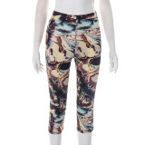 Printed elastic high waisted hip hugging cropped pants