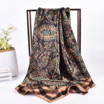 Cashew flower pattern printed large square scarf and silk scarf Cashew flower pattern printed large square scarf and silk scarf