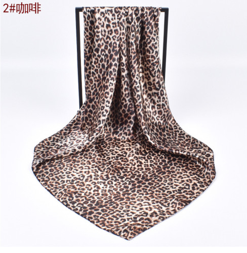 Leopard print scarf color Ding square silk scarf