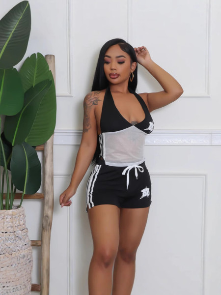 Hanging neck and backless printed vest, low waist and hip lifting shorts set