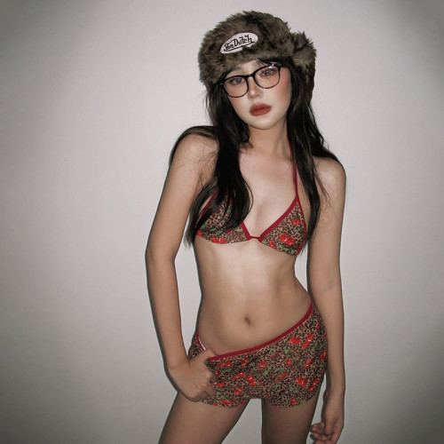 Lace up and crop top bikini three piece set