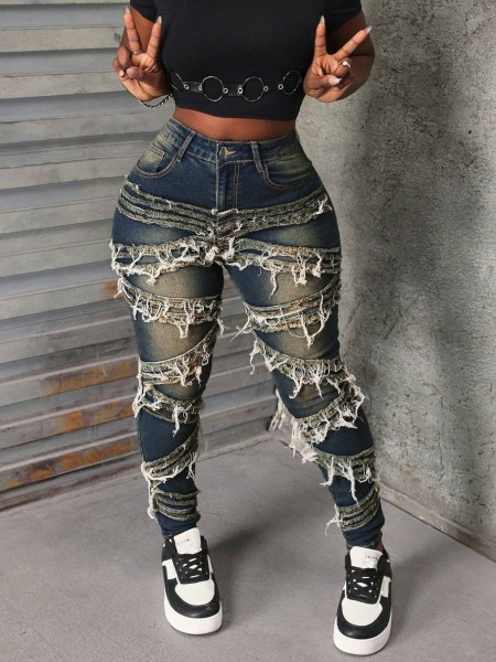 Elastic patch denim shorts