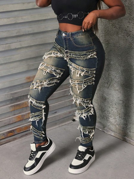 Elastic patch denim shorts