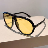 Double beam sunshade sunglasses with large frame and Michelin glasses