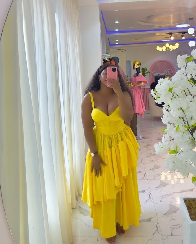 Waist up, big swing, suspender, bow dress