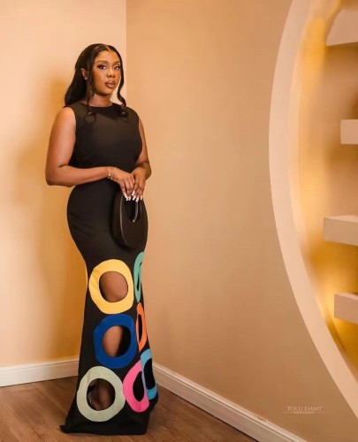 Round neck sleeveless color blocked hollow print A-line long dress