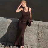 Solid color vest pleated skirt set