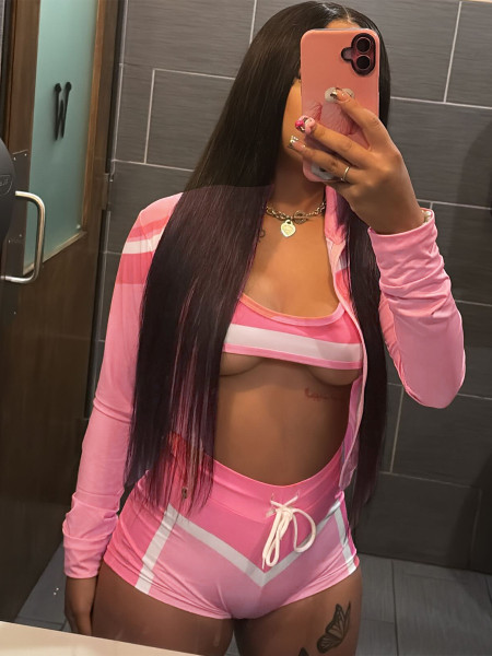 Printed long sleeved neck and chest strap sports three piece set