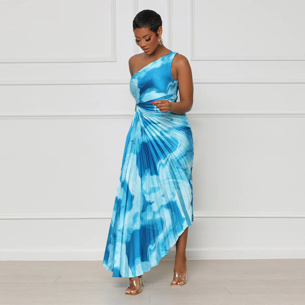 Slant neck sleeveless dress with pleated skirt K10437