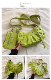 Wrinkled Crescent Mother Single Shoulder Bag for Women, European and American Retro Rivet Motorcycle Bag