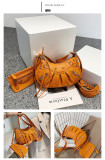 Wrinkled Crescent Mother Single Shoulder Bag for Women, European and American Retro Rivet Motorcycle Bag