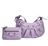 Wrinkled Crescent Mother Single Shoulder Bag for Women, European and American Retro Rivet Motorcycle Bag