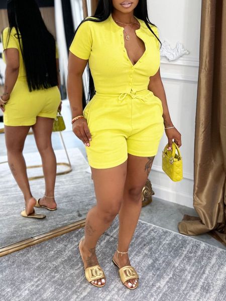 Short sleeved T-shirt threaded shorts two-piece set