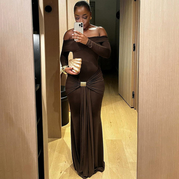 One shoulder long sleeved pleated slim fit hip hugging dress