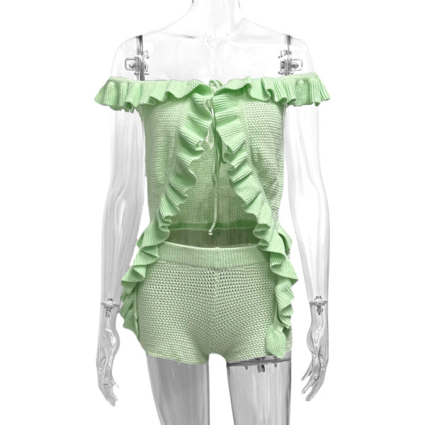 One shoulder lotus leaf edge top, three part shorts, woolen suit