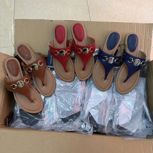 Thick soled toe hollow slippers with sloping heels and herringbone slippers