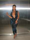 Deep V-neck elastic jumpsuit