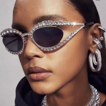 Diamond studded hollow cat eye sunglasses