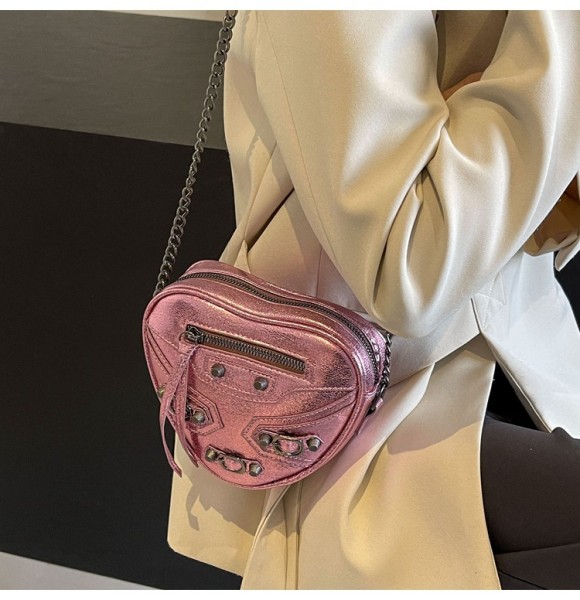 Mini love motorcycle bag, air rivet chain diagonal cross bag