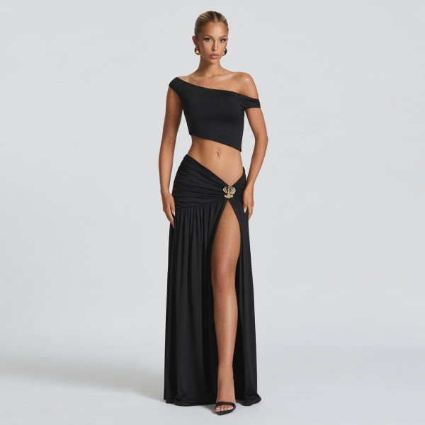 Slanted shoulder exposed navel T-shirt vest side slit skirt set