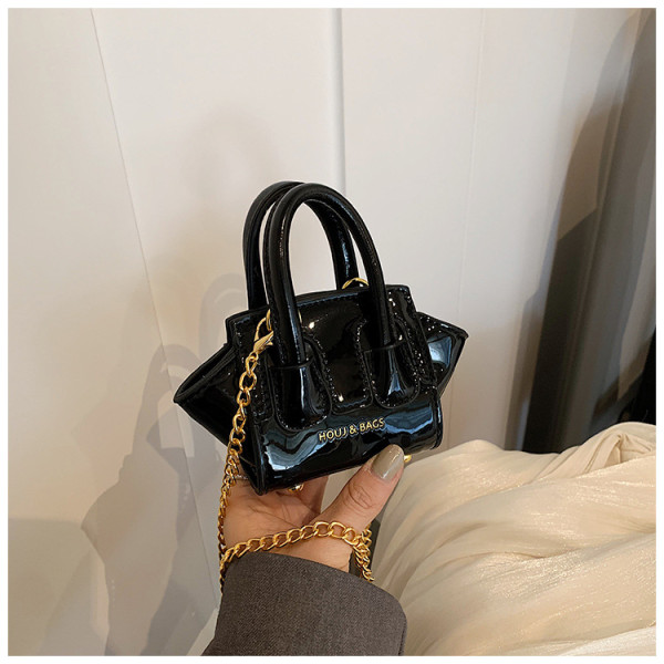 Girl's hand-held one shoulder diagonal cross bag