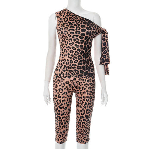 Leopard print pullover, diagonal cross, off shoulder strap, elastic waist, cropped pants set