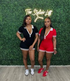 Buckled V-neck short sleeved jumpsuit jumpsuit