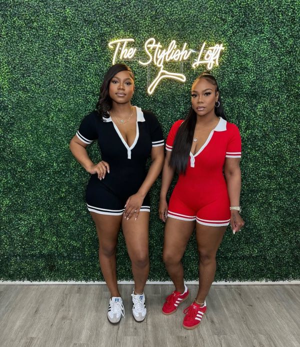 Buckled V-neck short sleeved jumpsuit jumpsuit