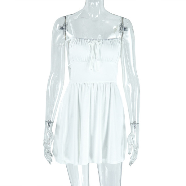Folded A-line skirt with backless straps and a short one-piece collar dress