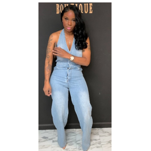 Hanging neck and chest wrapped one-piece jeans