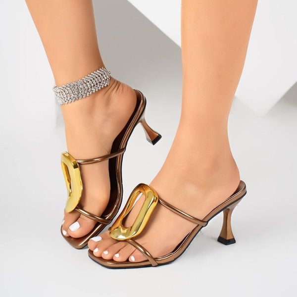Large size slim heels, high heels, metal square buckle, straight toe sandals with exposed toes
