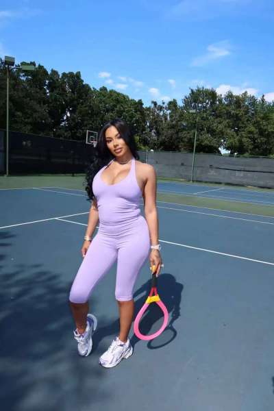 Tight V-neck hanging neck, beautiful back, high waist, and hip lifting yoga pants two-piece set
