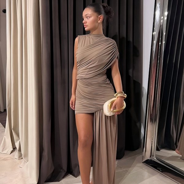 Ribbon round neck pleated bag hip irregular sleeveless dress