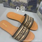 Embroidered one word versatile adult fashion lightweight flat bottomed slippers
