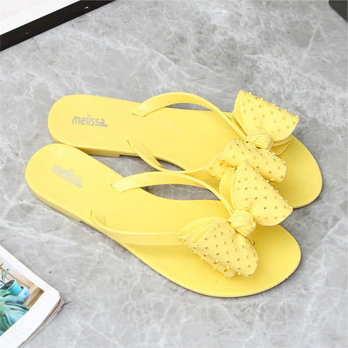 Bow shaped crystal jelly slippers, flip flops