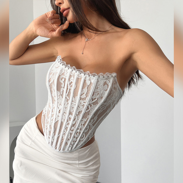 Lace fishbone buckle, exposed back, chest wrapped