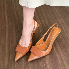 Sharp pointed, shallow mouth, thin heel, and empty back sandals