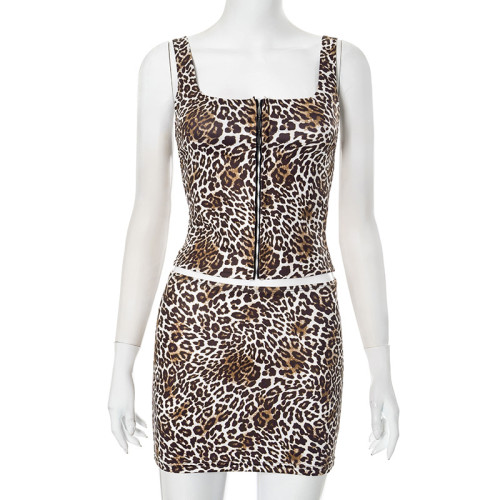 Leopard print sleeveless hook and loop vest top, hip hugging half skirt two-piece set
