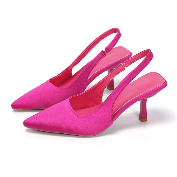 Large high-heeled sandals with toe cap, empty back strap, shallow mouth, slim heels, and high heels