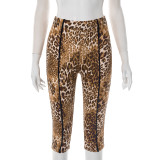 Tight leopard print striped five quarter shorts