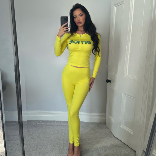 Printed long sleeved shirt and pants set