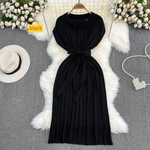 Polo collar loose waist tie A-line knitted dress