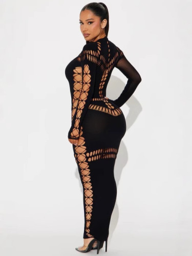 Long sleeved hollow out long skirt with buttocks wrapped dress
